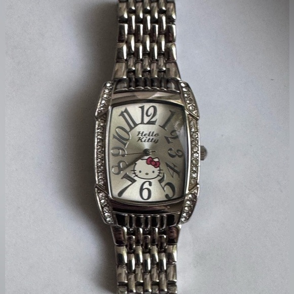 🕒 Vintage Rare 2009 Sanrio Hello Kitty Stainless Steel Watch and Clear Crystals - Picture 14 of 16